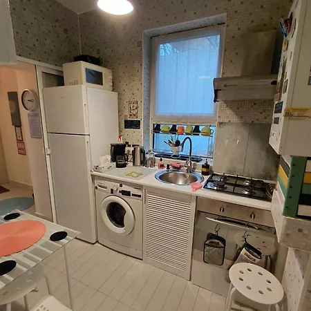 בית נופש Artsy Entire House, Fully Equipped, 2 Rooms, 2 Beds, Parking, To Yourself! *